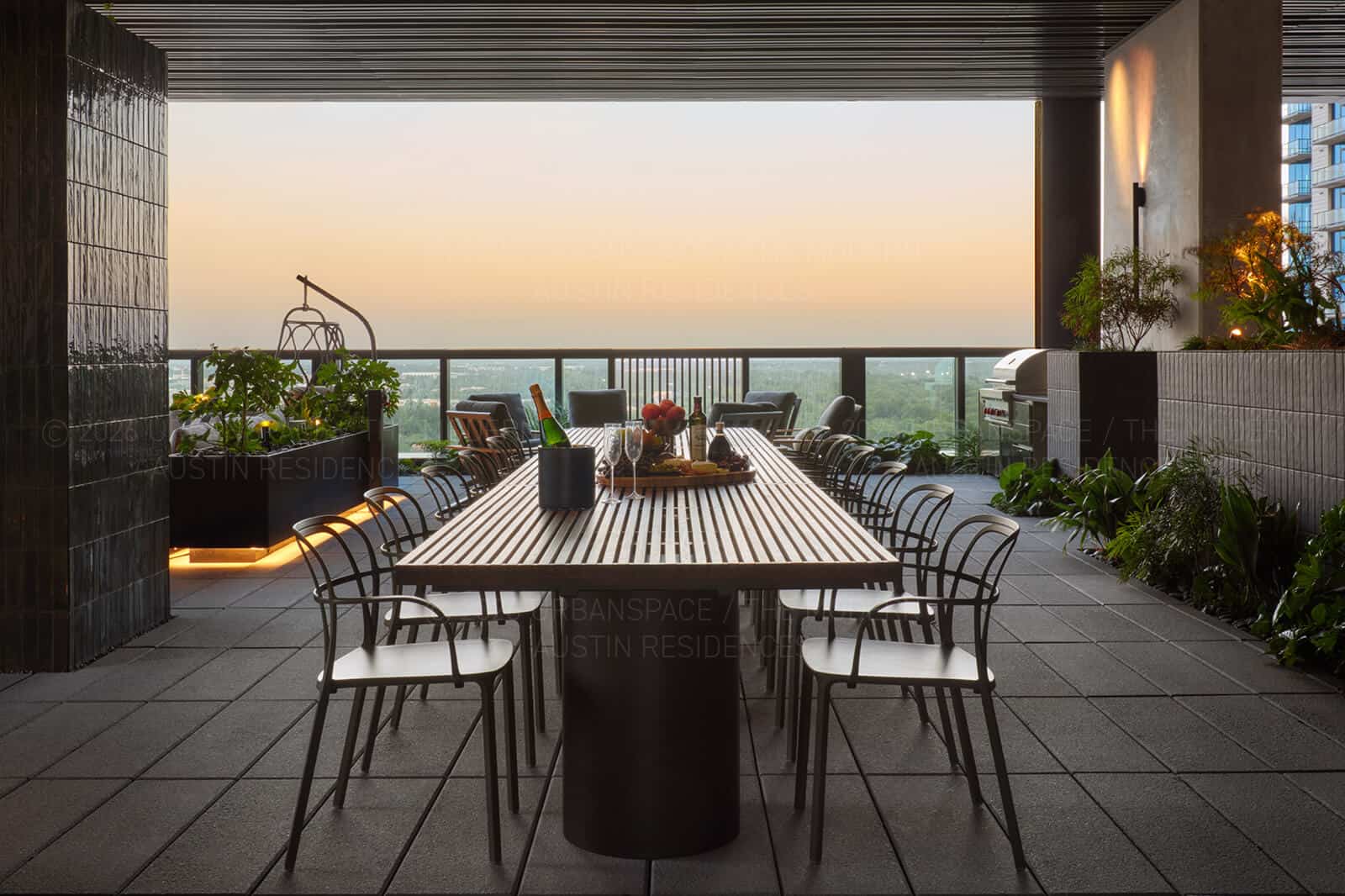 Terrace dining at The Modern